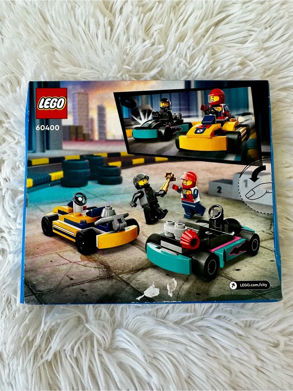 LEGO City Go-Karts & Race Drivers 60400 Building Set New Sealed 99 Pieces Toy